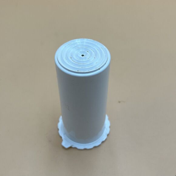 Cuisinart DLC-7 SuperPro Food Processor Replacement Chute Pusher - DLC020B - Picture 2 of 3